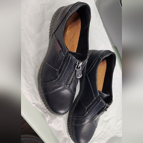 Clarks Magnolia Zip (No Original Box) - Picture 9 of 9